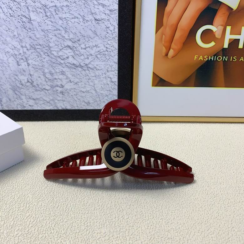 Chanel Hair Grab Clip   (2)